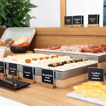 Arenas Atiram Отель 4*