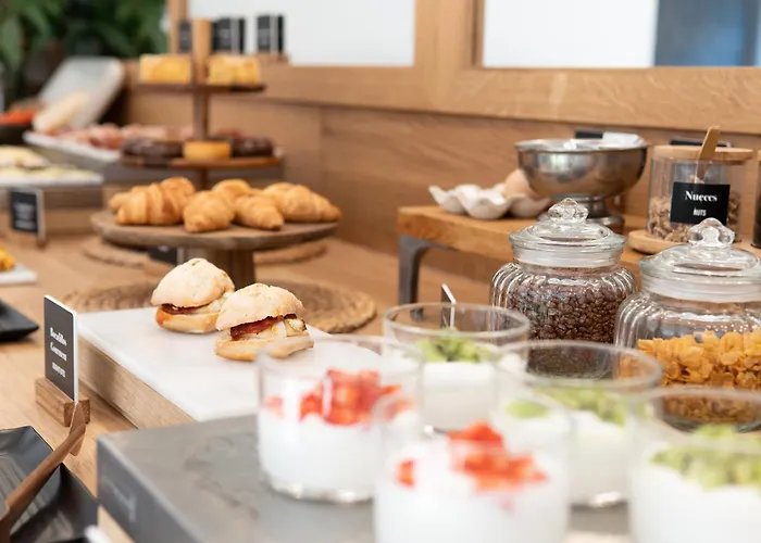 Hotel Arenas Atiram 4*