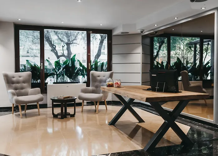 Arenas Atiram 4* Barcelona