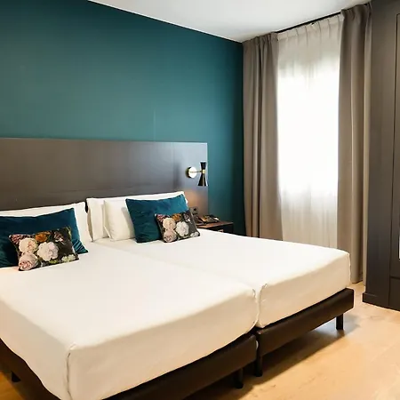 Arenas Atiram Hotel