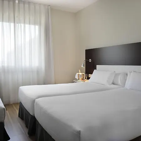 Otel Arenas Atiram