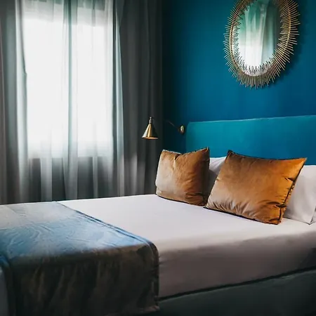 Arenas Atiram Otel