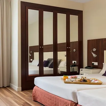 Arenas Atiram 4* Barselona